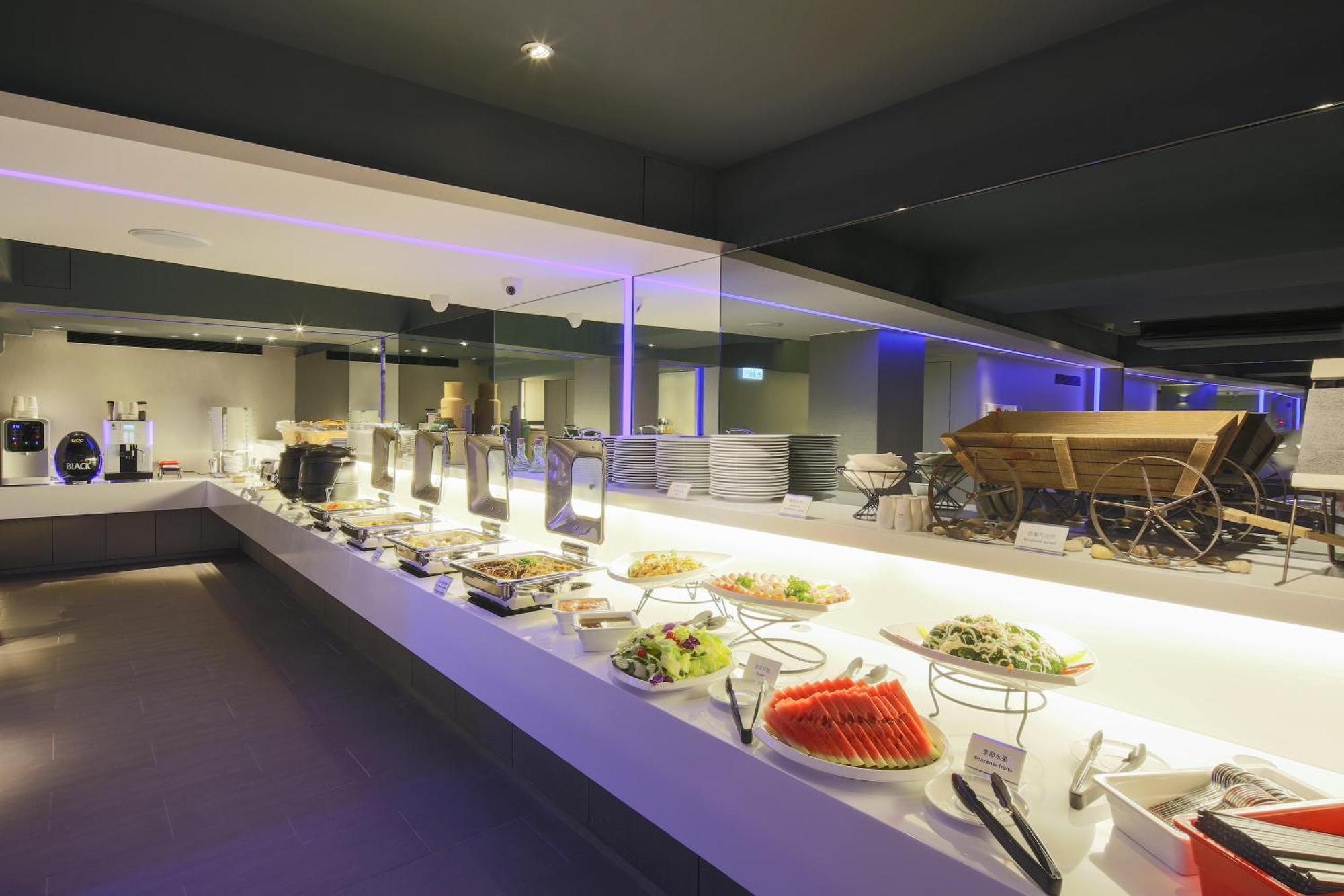 Cityinn Hotel Plus - Taichung Station Branch Luaran gambar